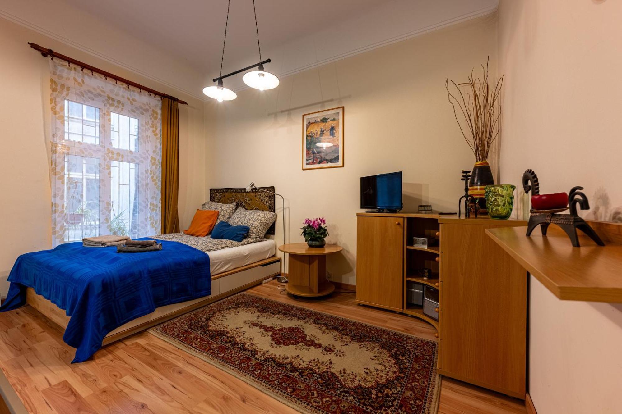 A Quiet Studio In The Heart Of The City Budapest Exterior foto